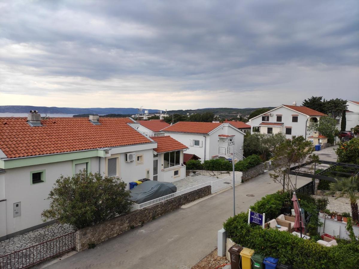 Vila Beleca Krk - Apartments Rest & Sea Krk Town Exterior foto